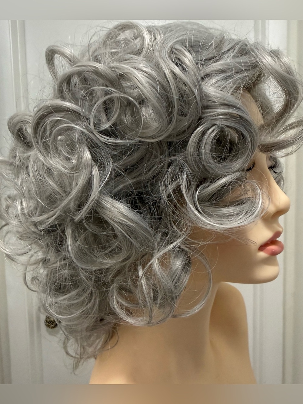 HAIR, 16” Curly Layered Bob, Off Center Free Part, Silver/Light Gray